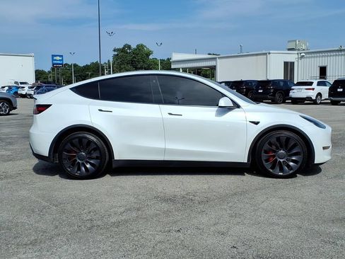 Used 2021 Tesla Model Y Performance AWD/4WD image 8
