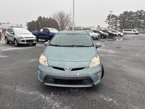 Used 2012 Toyota Prius Two image 3