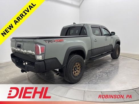 Used 2023 Toyota Tacoma TRD Off-Road image 7