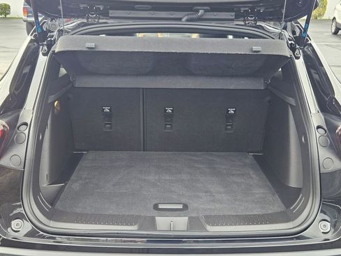 Used 2025 Chevrolet Trax RS w/ Sunroof Package image 31