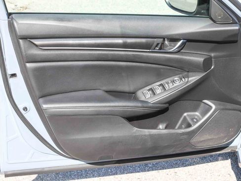 Used 2022 Honda Accord Sport image 22