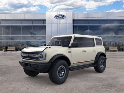 New 2026 Ford Bronco Outer Banks w/ Sasquatch Package