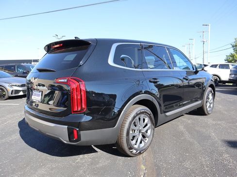 New 2025 Kia Telluride LX FWD image 7