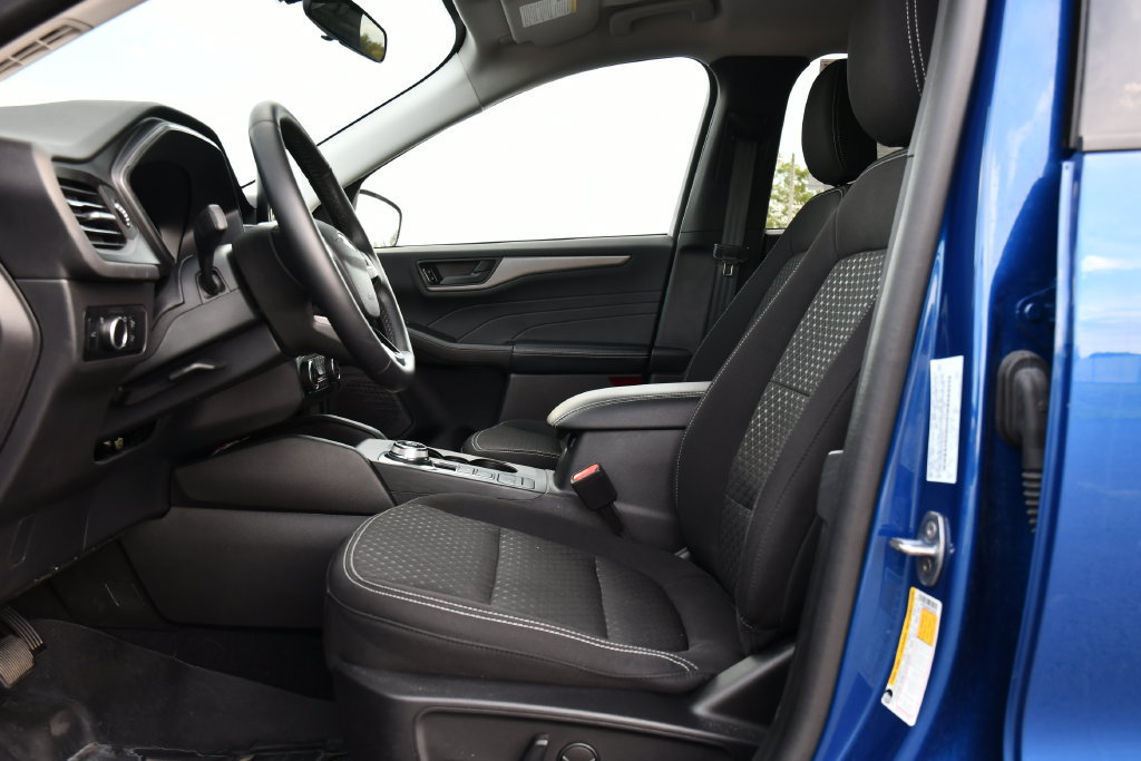 Used 2023 Ford Escape Active AWD/4WD image 15