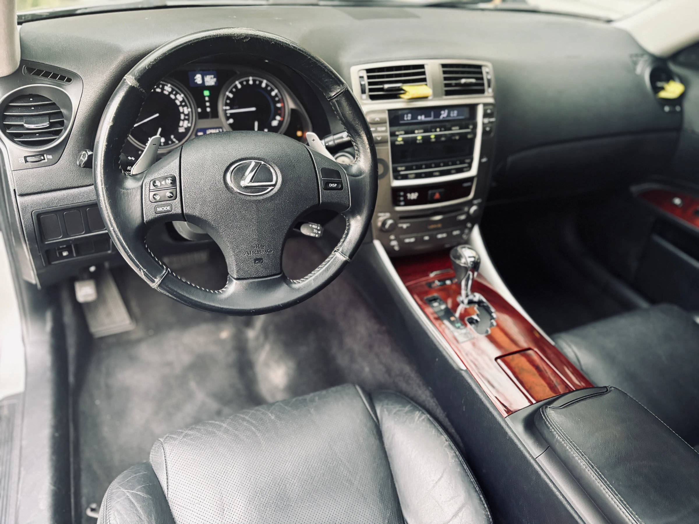 Used 2006 Lexus IS 250 AWD w/ Preferred Accessory Pkg image 5
