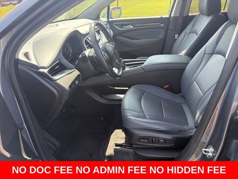 Used 2020 Buick Enclave Essence FWD image 11