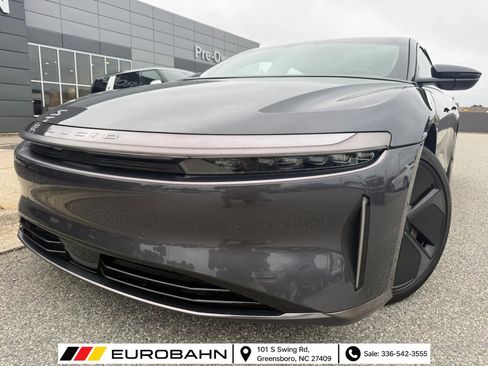 Used 2024 Lucid Air Touring AWD/4WD image 1