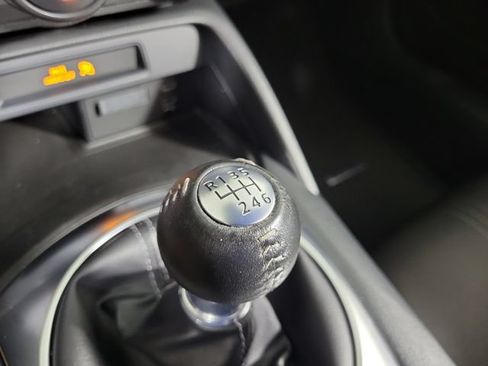 Used 2025 MAZDA MX-5 Miata Sport RWD image 27