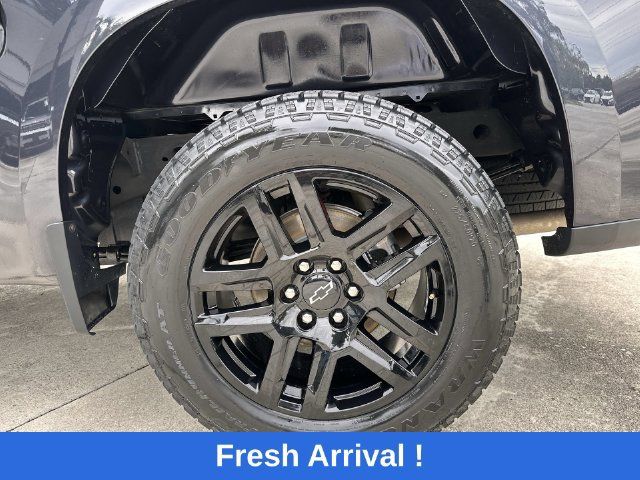 Used 2023 Chevrolet Silverado 1500 RST w/ Z71 Off-Road Package AWD/4WD image 11