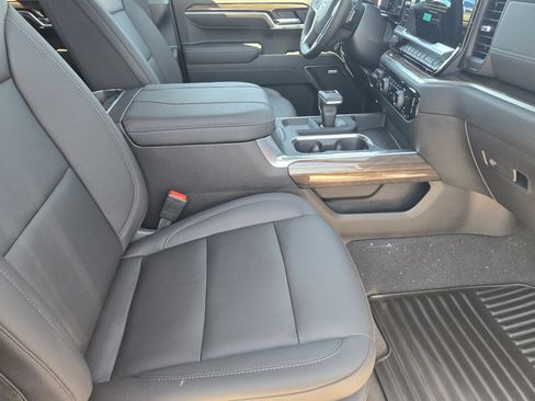 New 2026 Chevrolet Silverado 1500 RST w/ Texas Edition Plus image 10