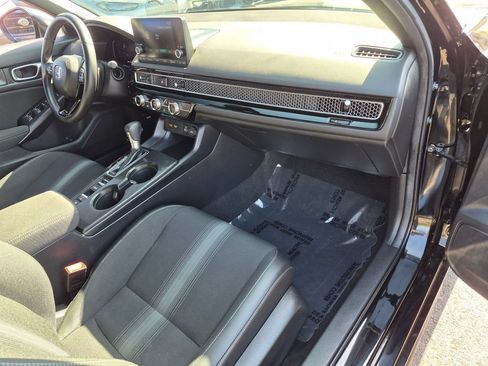 Used 2024 Honda Civic Sport image 9