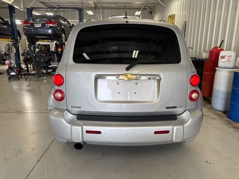 Used 2010 Chevrolet HHR LT w/ LT Preferred Equipment Group FWD image 9