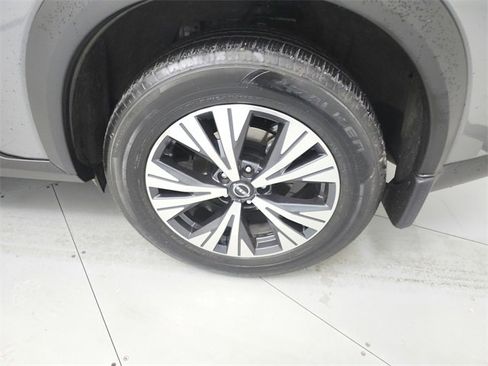 Used 2023 Nissan Rogue SV w/ SV Premium Package image 41