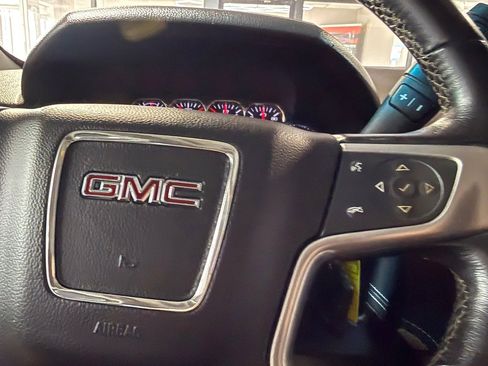 Used 2015 GMC Yukon XL SLE w/ Convenience Package image 14