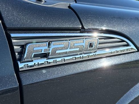 Used 2014 Ford F250 Platinum w/ FX4 Off-Road Package AWD/4WD image 17