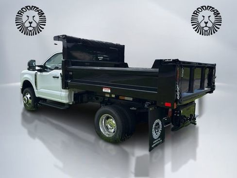 New 2026 Ford F350 XL w/ XL Chrome Package AWD/4WD image 7