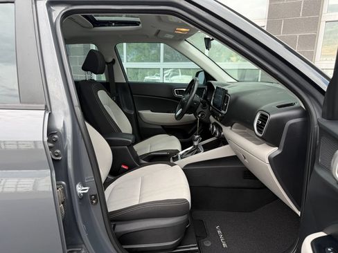 Used 2023 Hyundai Venue SEL w/ Cargo Package FWD image 42