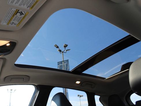 Used 2023 INFINITI QX50 Luxe image 15