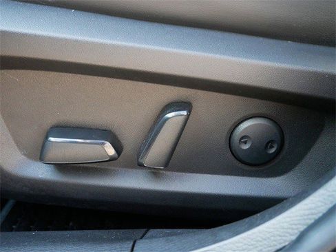 Used 2023 Mitsubishi Outlander SEL image 17