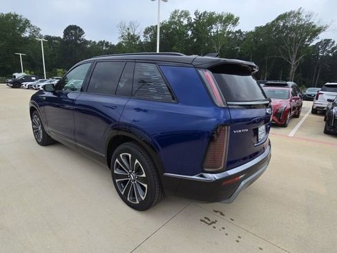 New 2026 Cadillac Vistiq Sport w/ LPO, Floor Liner Package image 3