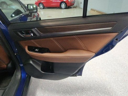 Used 2017 Subaru Outback 3.6R Touring image 24