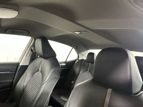 Used 2024 Toyota Camry SE FWD image 12