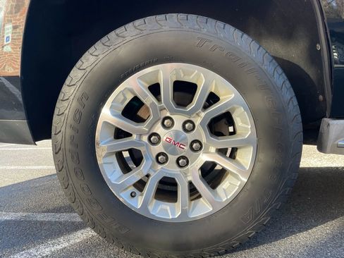 Used 2015 GMC Yukon SLT w/ HD Trailering Package image 53