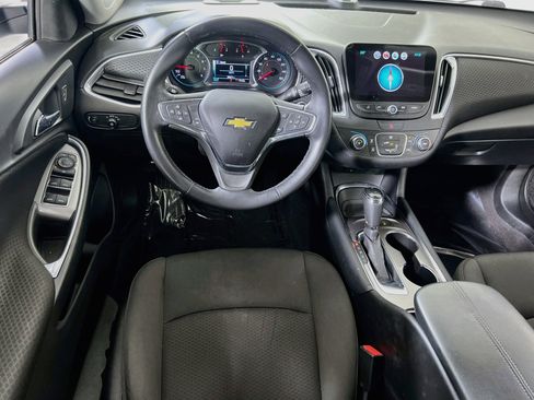 Used 2018 Chevrolet Malibu LT w/ Driver Confidence Package FWD image 20