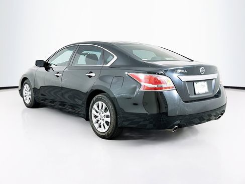 Used 2015 Nissan Altima 2.5 S w/ Power Driver Seat Package FWD image 5