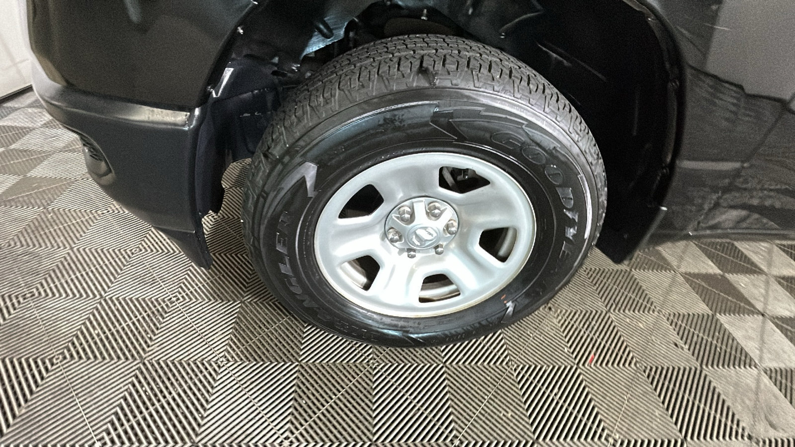 Used 2024 RAM 1500 Tradesman AWD/4WD image 10
