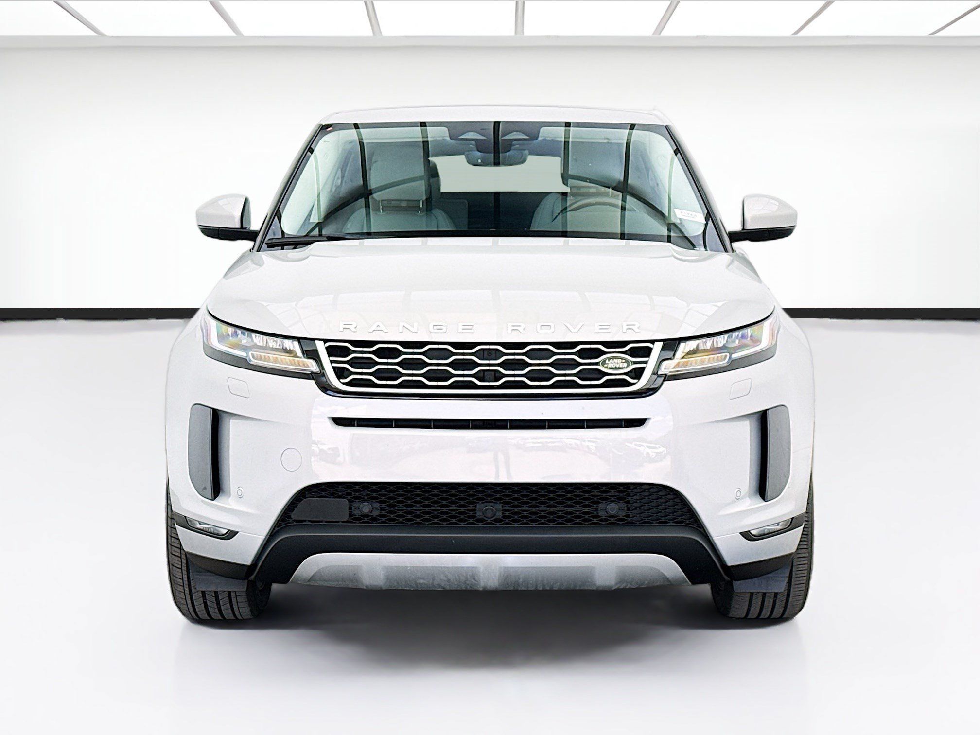 Used 2023 Land Rover Range Rover Evoque S AWD/4WD image 2