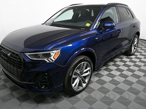 Certified 2025 Audi Q3 2.0T Premium image 31