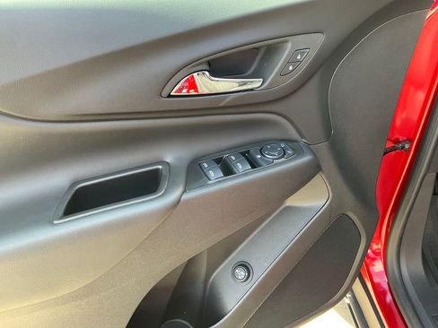 Used 2024 Chevrolet Equinox LT w/ LPO, Floor Liner Package AWD/4WD image 17