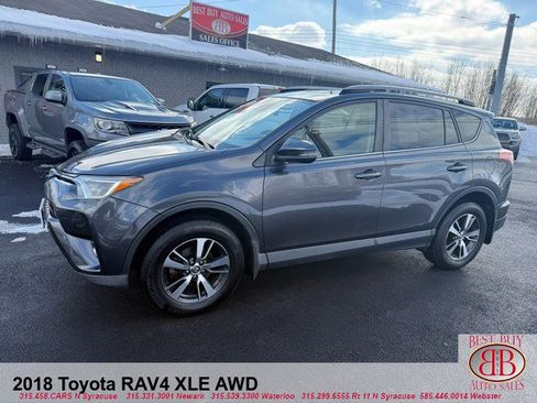 Used 2018 Toyota RAV4 XLE image 6