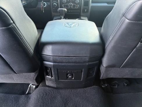 Used 2013 RAM 1500 Sport image 19