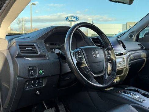 Used 2022 Honda Ridgeline RTL-E image 16