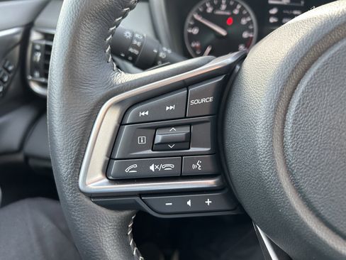 Certified 2025 Subaru Outback Limited image 18