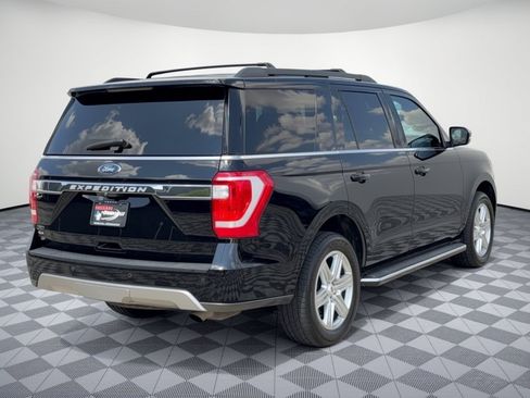 Used 2021 Ford Expedition XLT RWD image 9