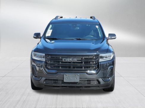 Used 2021 GMC Acadia SLE w/ Driver Convenience Package image 2