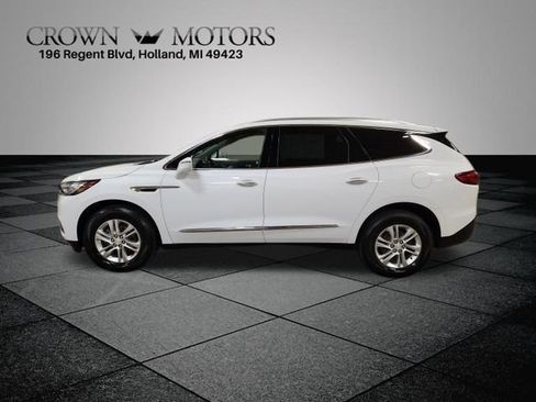Used 2018 Buick Enclave Essence image 6