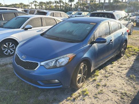 Used 2014 Kia Forte EX w/ Premium Package image 4