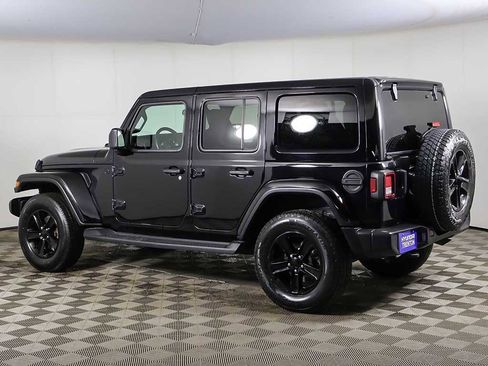 Used 2021 Jeep Wrangler Unlimited Sahara image 6