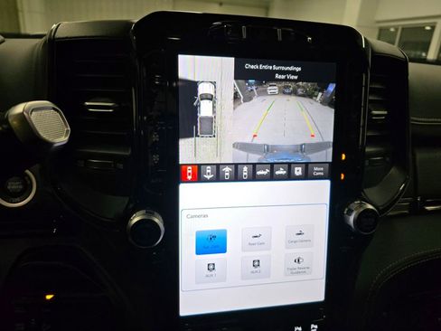 Certified 2024 RAM 2500 Limited image 30