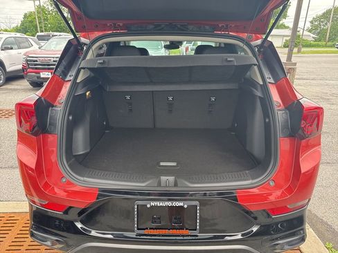 Used 2024 Buick Encore GX Sport Touring image 16