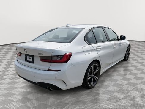 Used 2021 BMW 330i xDrive Sedan w/ M Sport Package AWD/4WD image 7