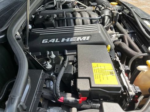 Used 2015 Jeep Grand Cherokee SRT AWD/4WD image 31