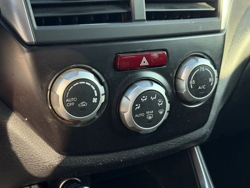 Used 2014 Subaru Impreza WRX Premium image 18