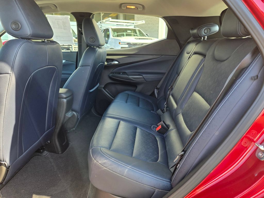 Used 2022 Chevrolet Bolt EUV Premier w/ Launch Edition FWD image 10
