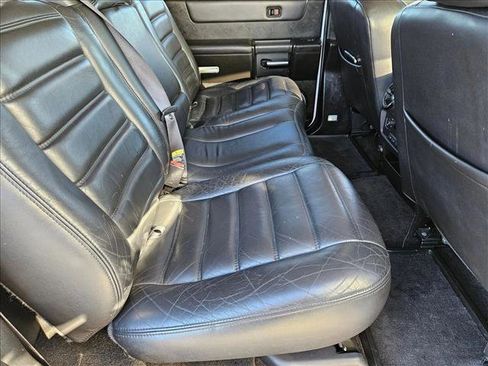 Used 2005 HUMMER H2 w/ Preferred Equipment Group image 16