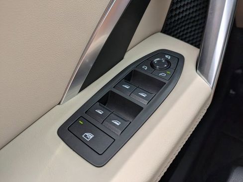 Used 2025 BMW X1 xDrive28i w/ Technology Package AWD/4WD image 26